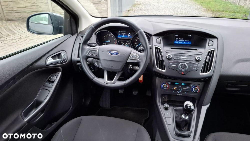 Ford Focus - 19