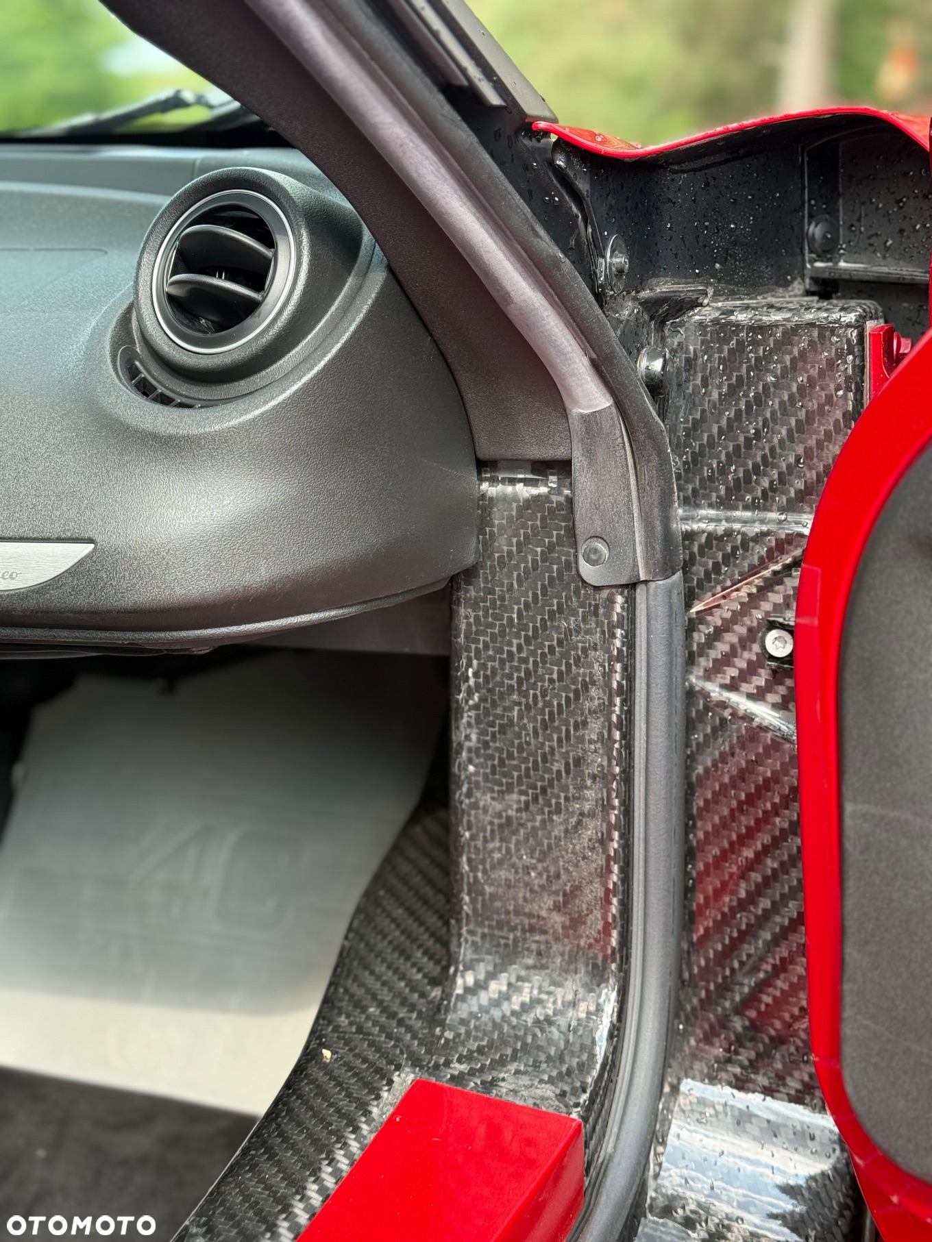 Alfa Romeo 4C - 15