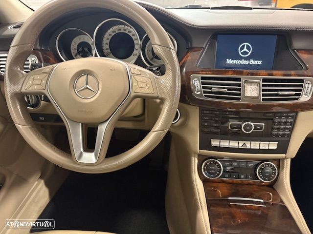 Mercedes-Benz CLS 350 BlueTEC 7G-TRONIC - 31