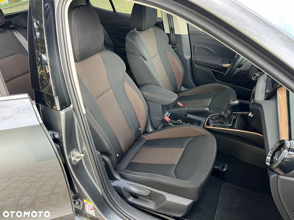 Skoda Fabia 1.0 TSI Style Color DSG - 12