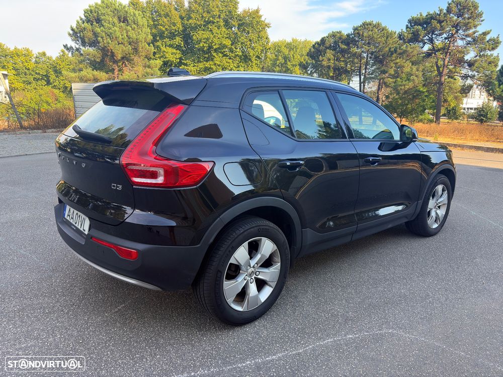 Volvo XC 40 2.0 D3 Momentum Plus Geartronic - 7