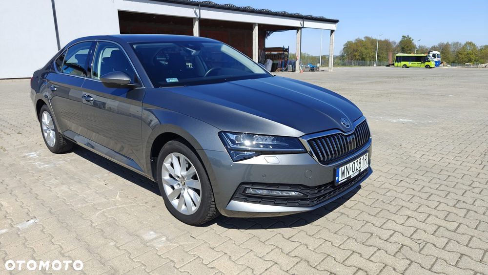 Skoda Superb 1.5 TSI Ambition DSG - 8