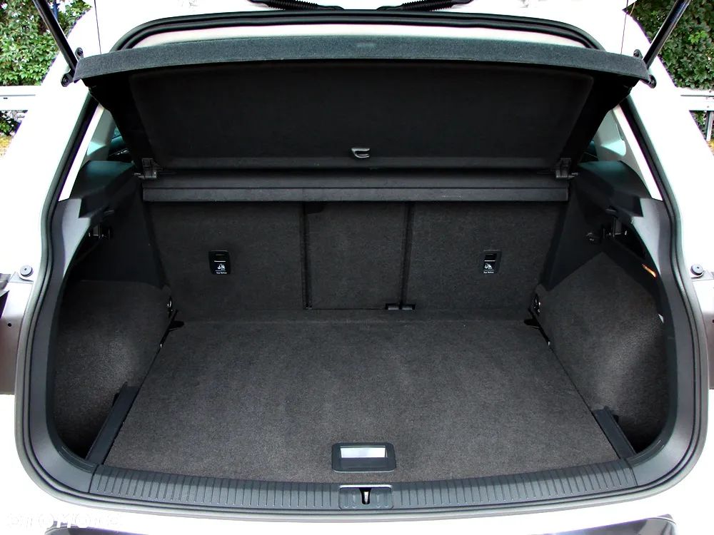 Volkswagen Tiguan 2.0 TDI SCR R-Line - 12