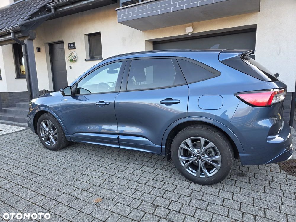 Ford Kuga 1.5 EcoBoost ST-LINE - 4