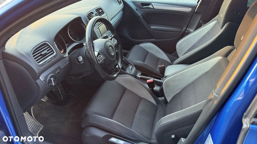 Volkswagen Golf 2.0 R - 9