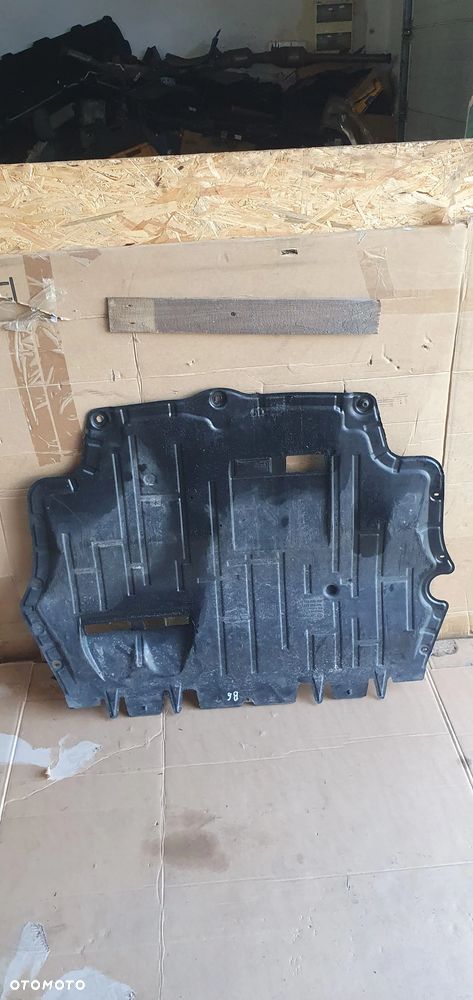 Osłona płyta pod silnik VW Passat B6 3C0825237G 3C0825235K - 1