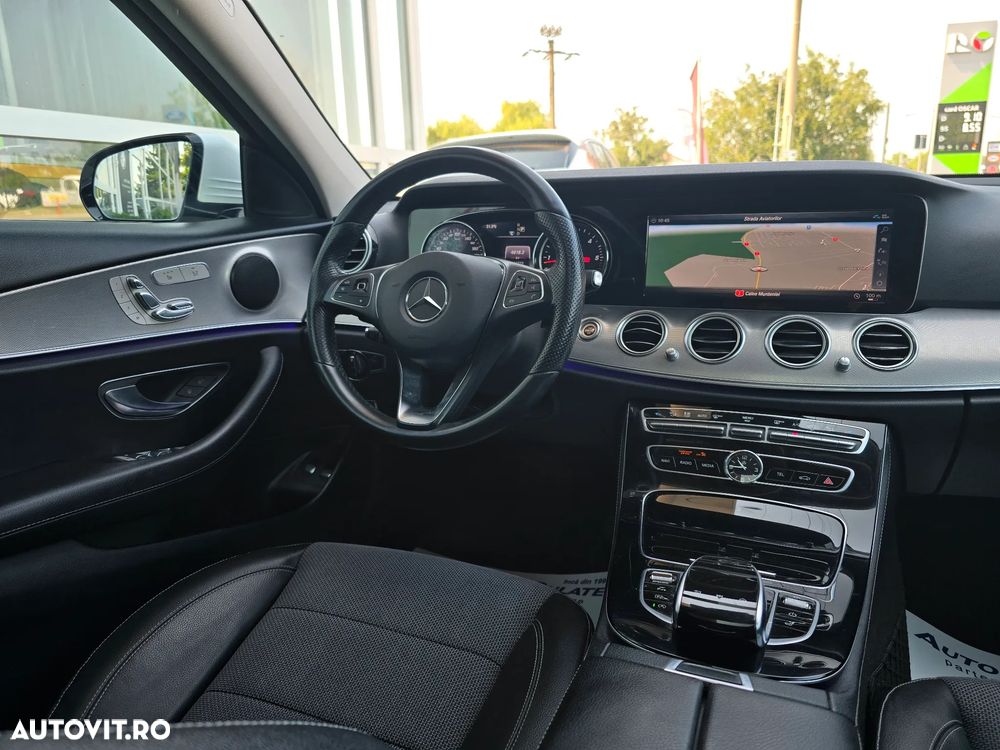 Mercedes-Benz E - 23