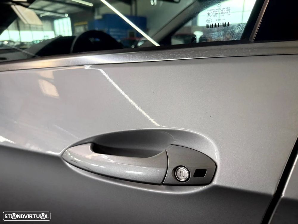 Mercedes-Benz E 250 CDi Elegance BlueEfficiency Auto. - 7