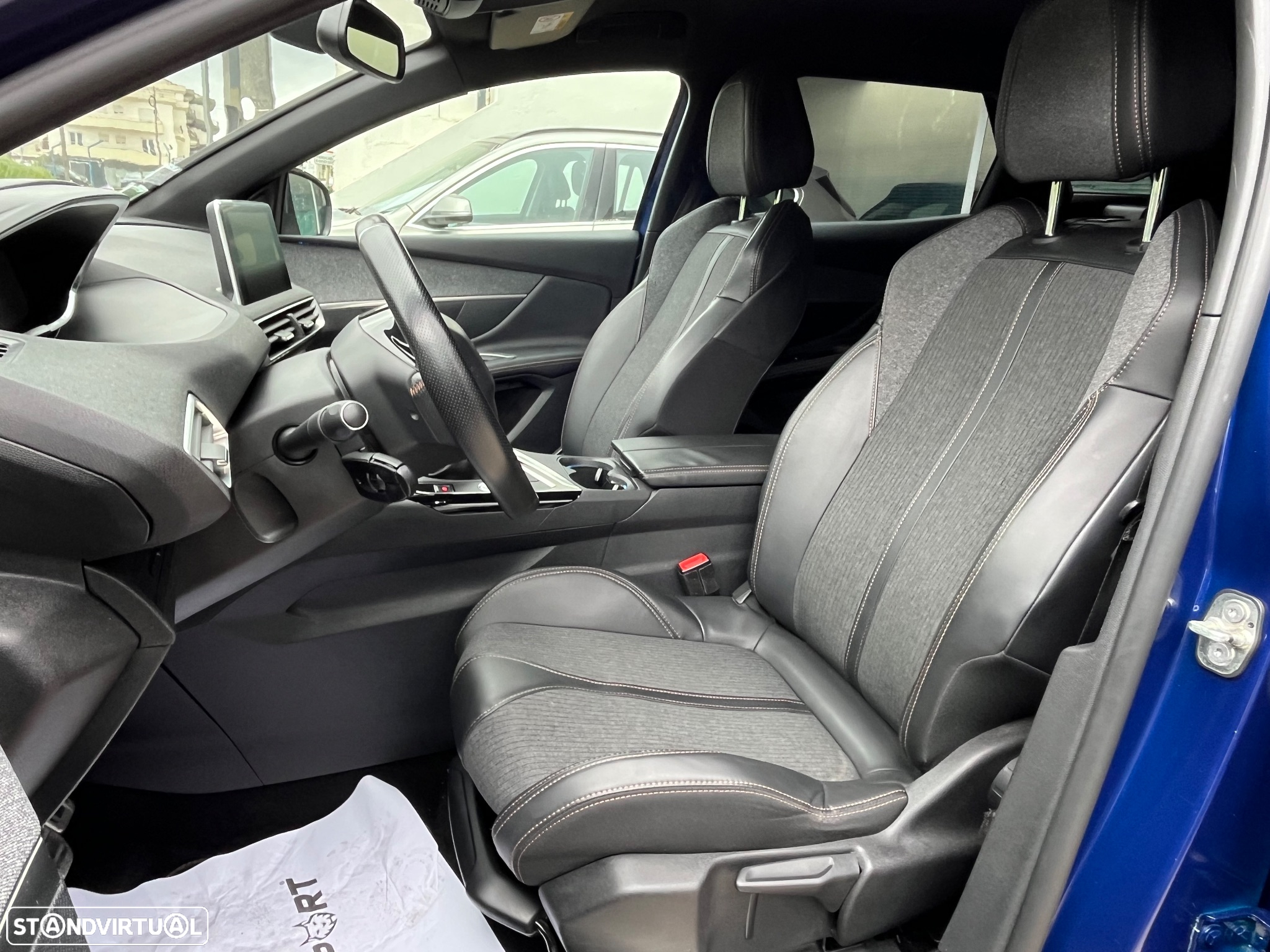 Peugeot 3008 1.2 PureTech GT Line - 10
