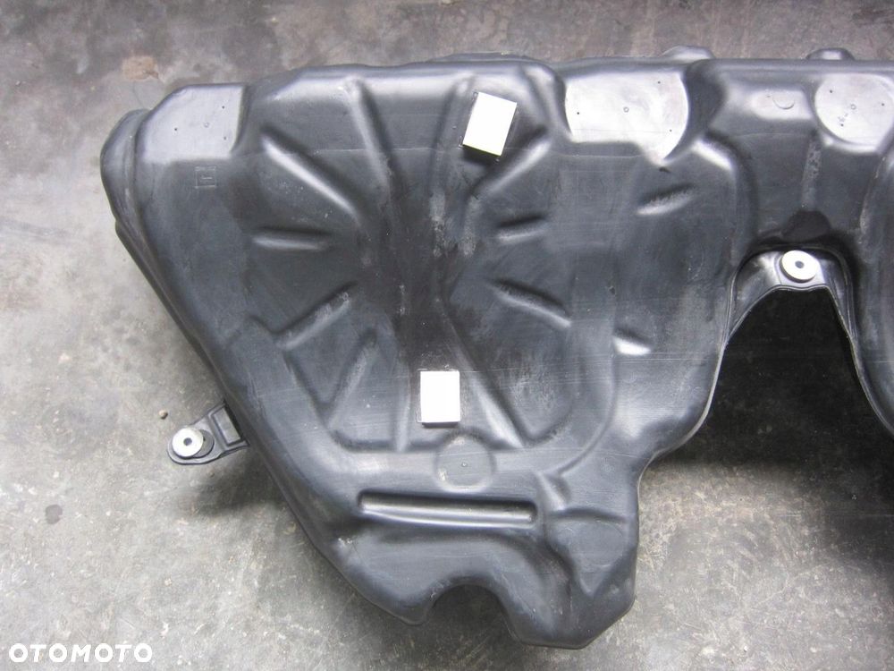 BMW F10 550i N63 V8 ZBIORNIK BAK PALIWA 7268031 - 5