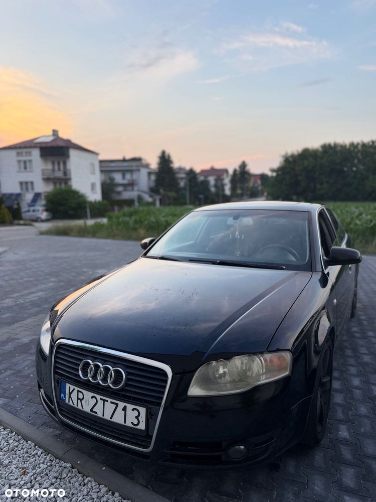 Audi A4 Avant - 1
