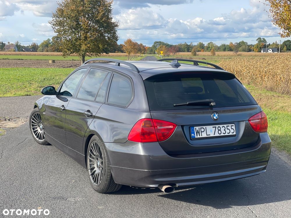 BMW Seria 3 320d - 3