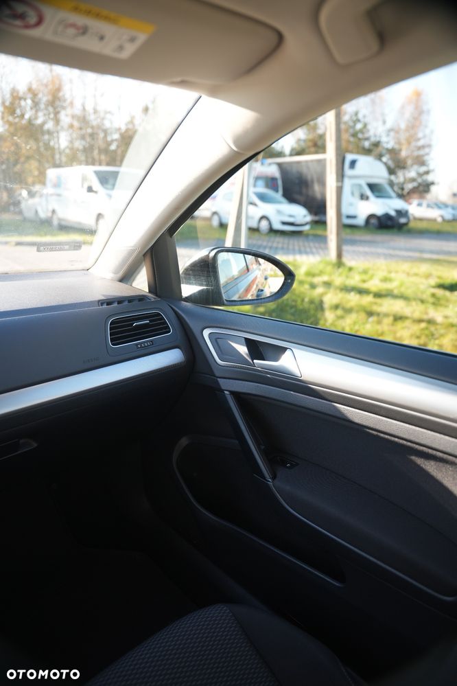 Volkswagen Golf 1.6 TDI BMT Comfortline - 8