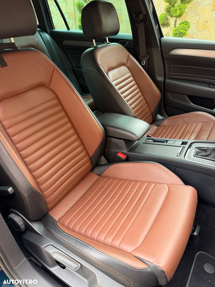 Volkswagen Passat 2.0 TDI SCR DSG Elegance - 9