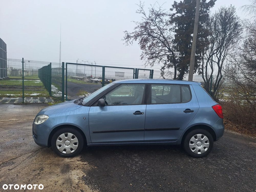 Skoda Fabia 1.4 16V Active - 8