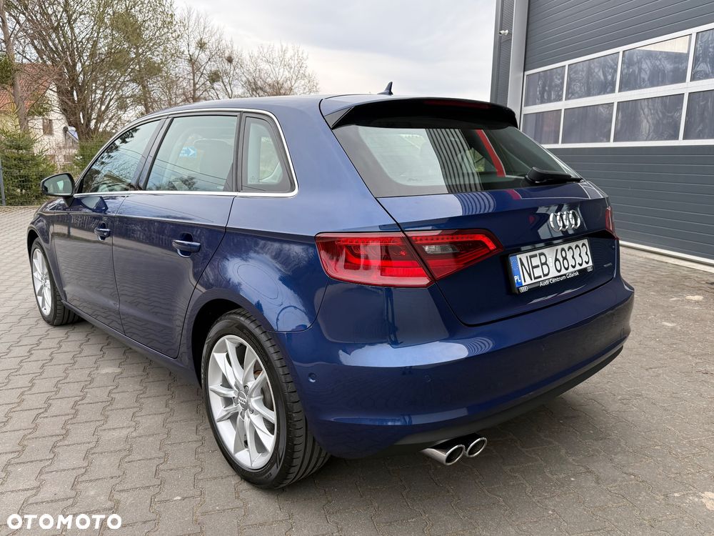 Audi A3 Sportback 2.0 TDI quattro Ambition - 4