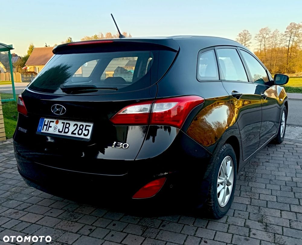 Hyundai i30 1.6 Comfort - 4