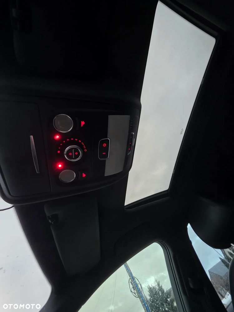 Audi A4 Limousine 2.0 TFSI quattro S tronic S line Sportpaket - 5