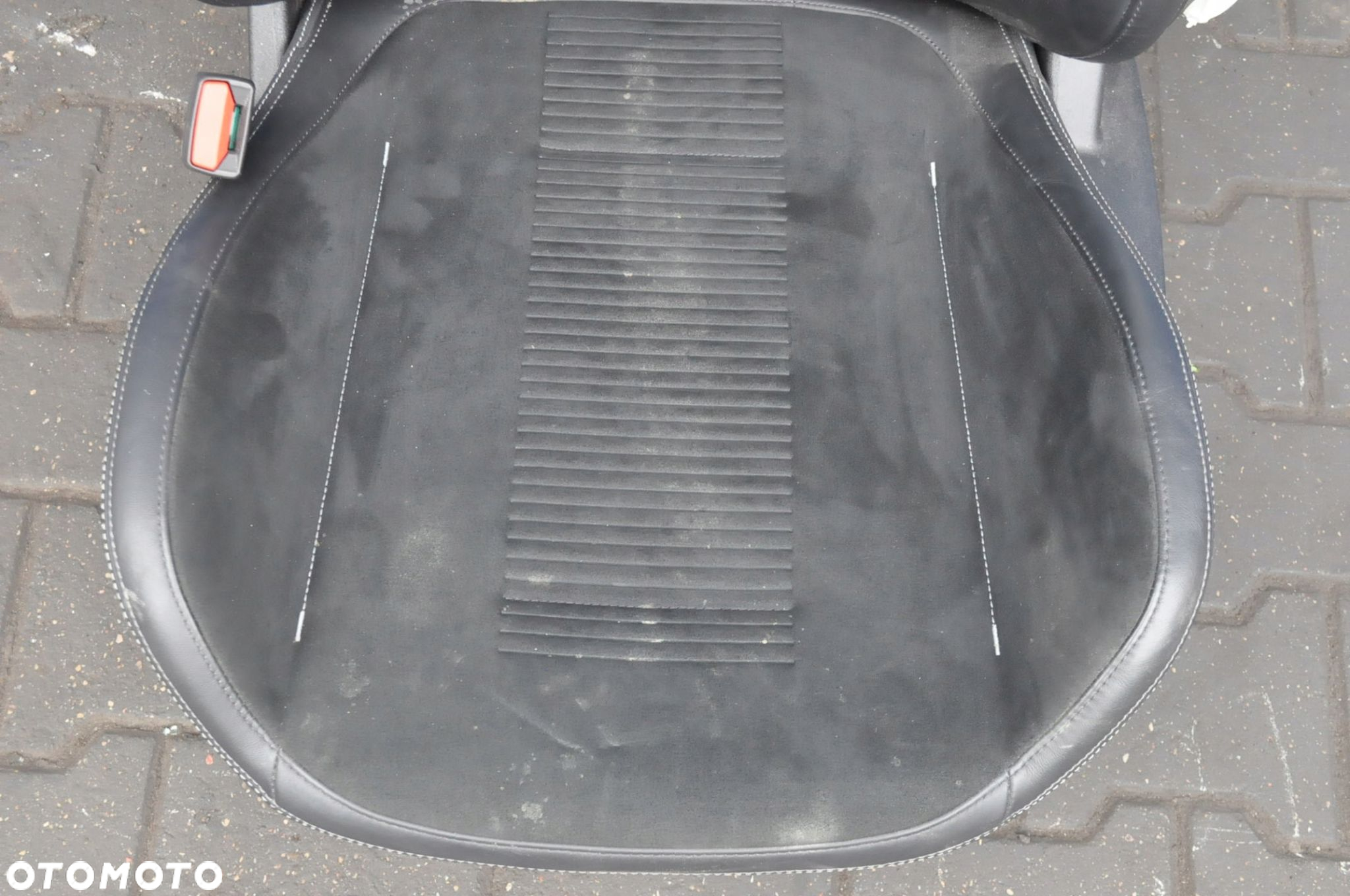 FORD FOCUS MK4 ST 5D PRZEKŁADKA WNĘTRZA FOTELE RECARO KANAPA - 5