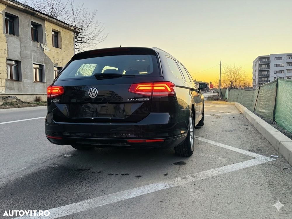 Volkswagen Passat 2.0 TDI DSG Comfortline - 3
