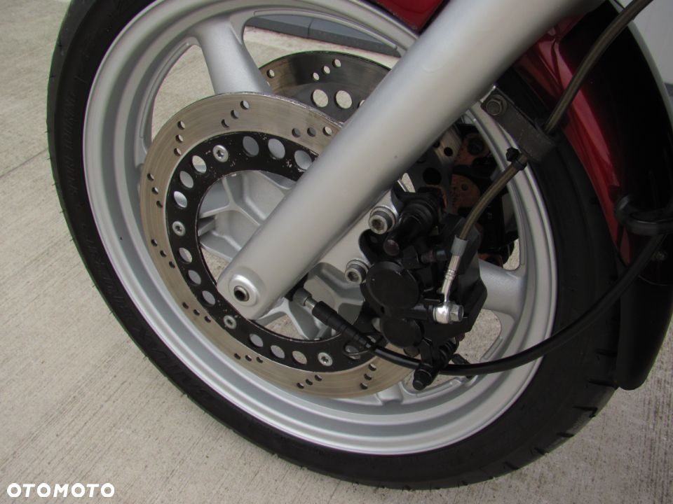 Suzuki GSX - 30