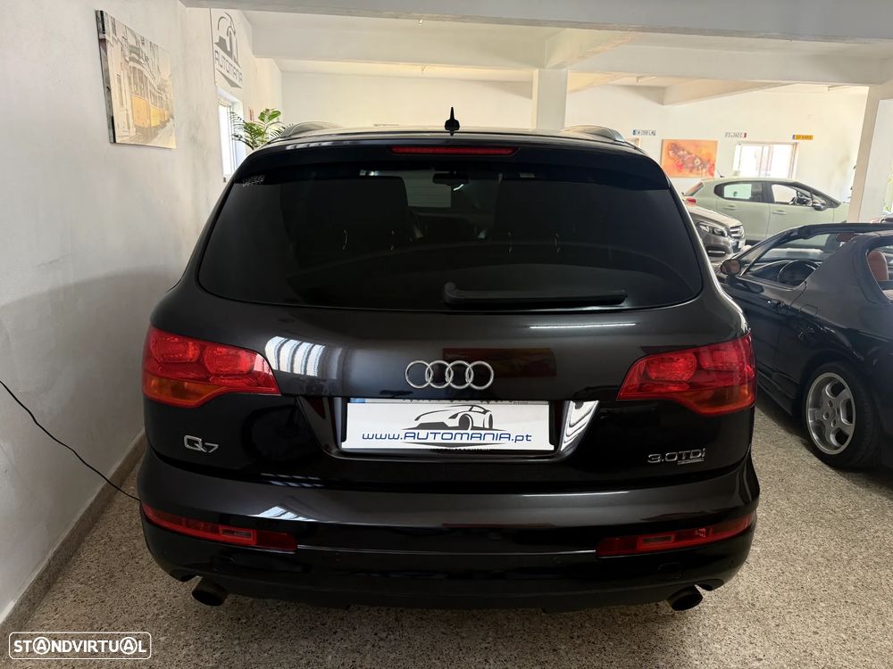 Audi Q7 3.0 TDi Sport Tiptronic - 3
