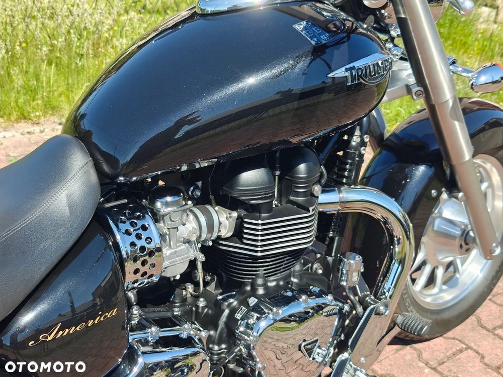 Triumph America - 13