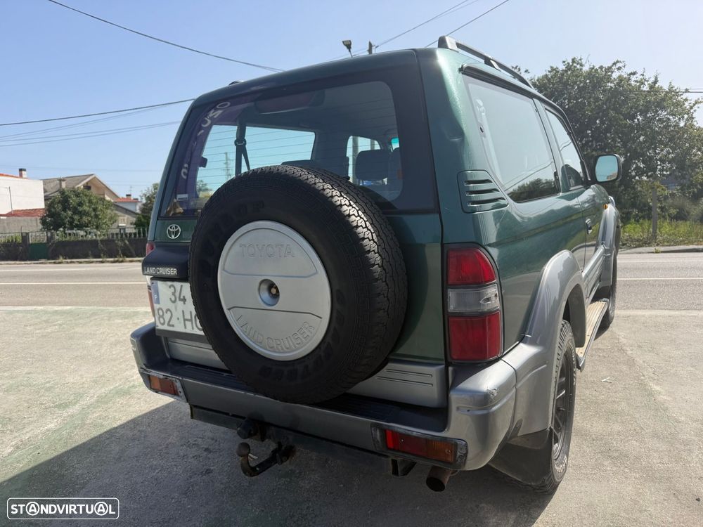 Toyota Land Cruiser 3.0 TD Pack 1 - 9