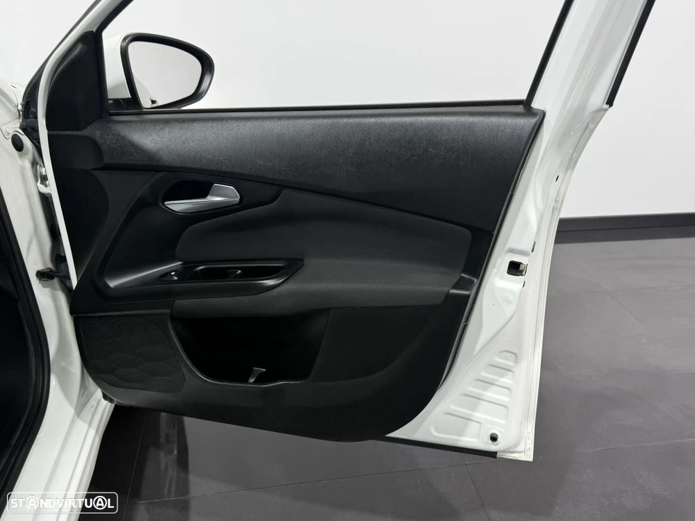 Fiat Tipo Station Wagon 1.3 M-Jet Lounge - 36