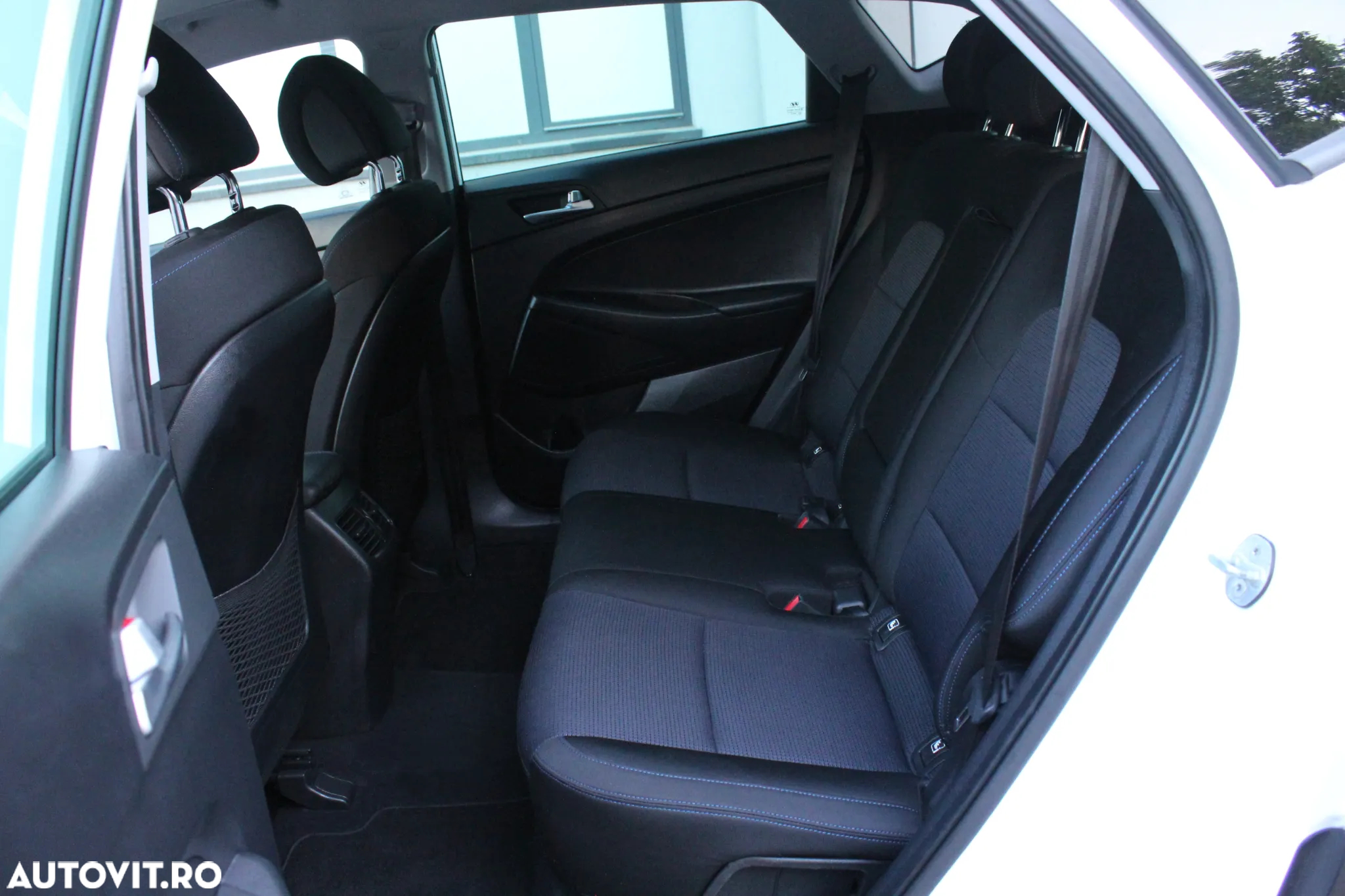 Hyundai Tucson 2.0 CRDI 4WD Automatik Style - 7