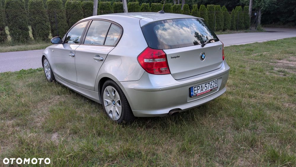 BMW Seria 1 116i - 14