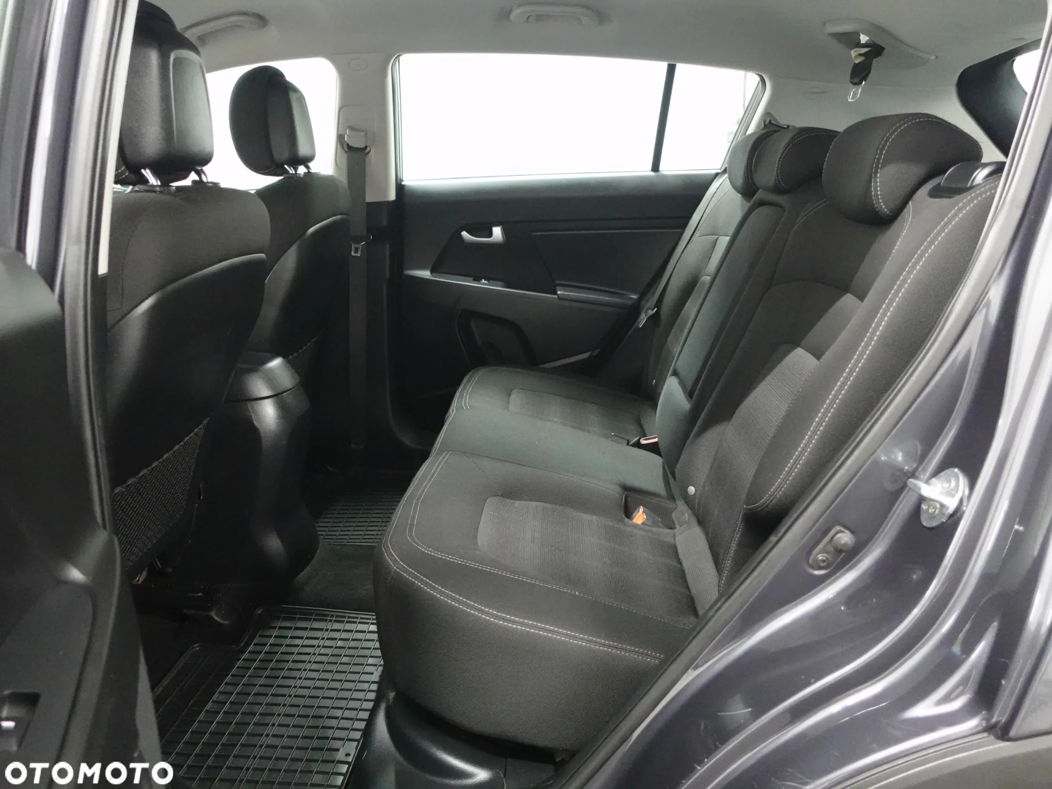 Kia Sportage 1.7 CRDI 2WD Attract - 24
