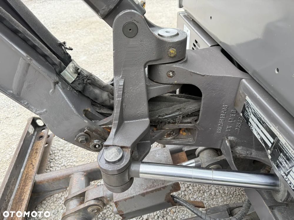 Volvo EC18D EC 18 D / Z NIEMIEC / PIĘKNA / POWERTILT / 2017 ROK / ORYGINAŁ / 15 16 17 20 22 301.6 301.8 VIO PC KX 018 19C 16C 18-3 - 22