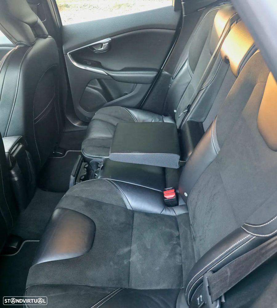 Volvo V40 1.6 D2 R-Design - 14