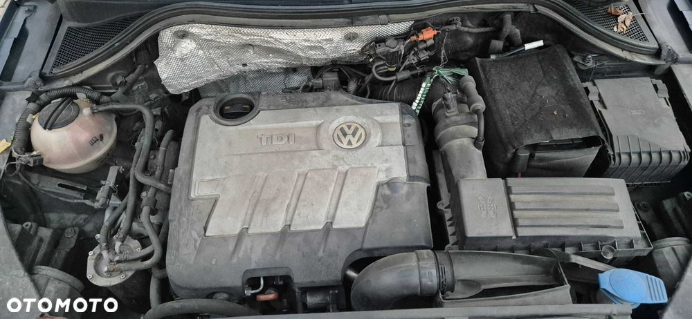 Volkswagen Tiguan - 8
