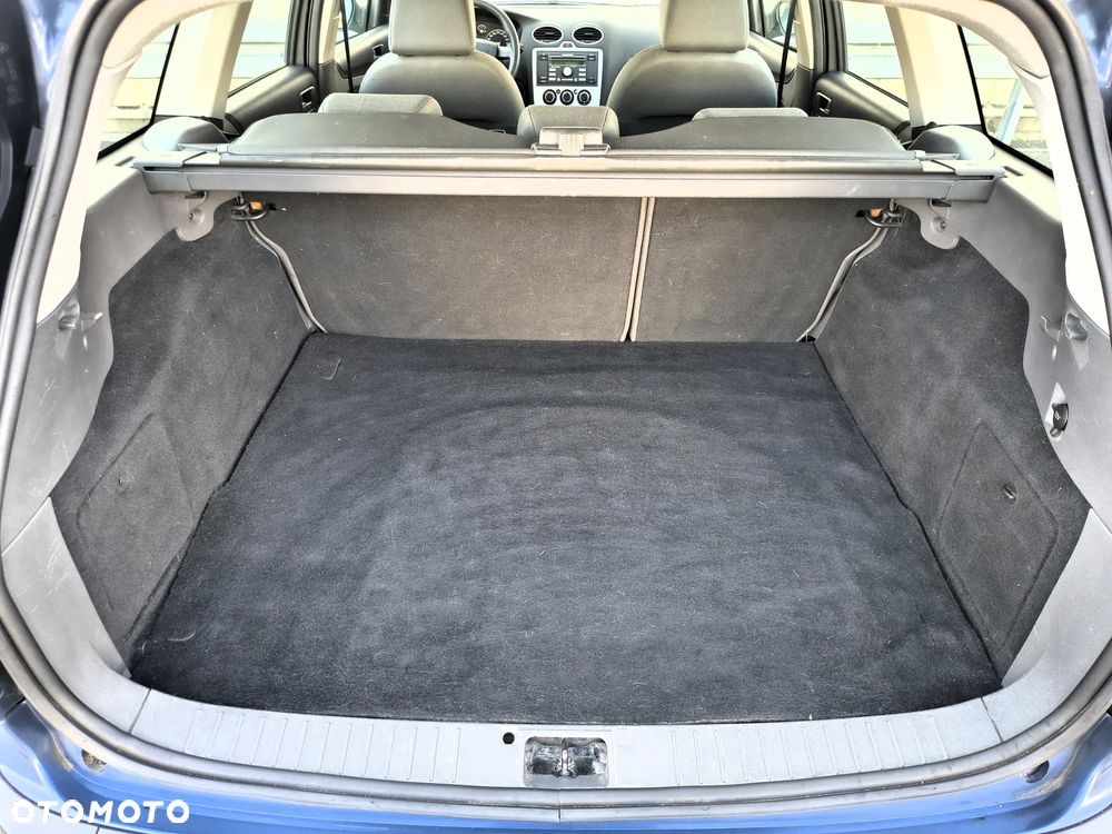 Ford Focus 1.6 TDCi Ambiente - 16
