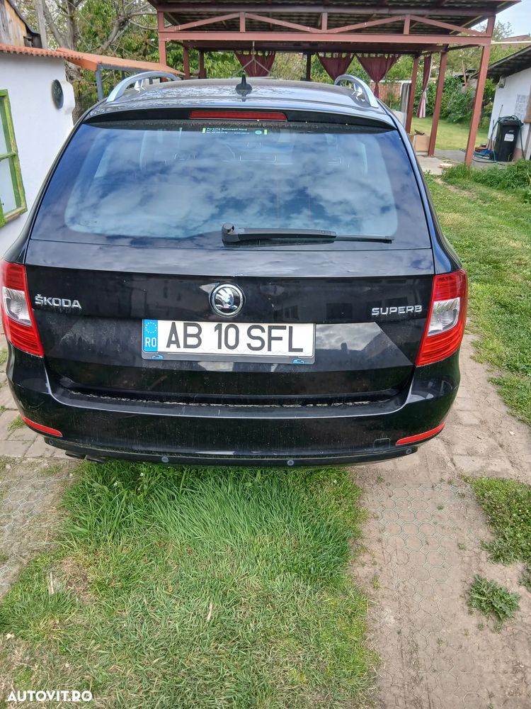 Skoda Superb 2.0 TDI Active - 8