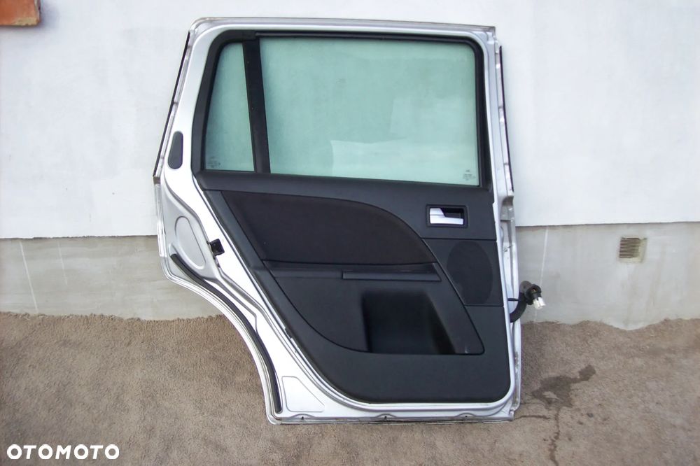 DRZWI TYLNE LEWE FORD MONDEO MK 3 KOMBI - 4