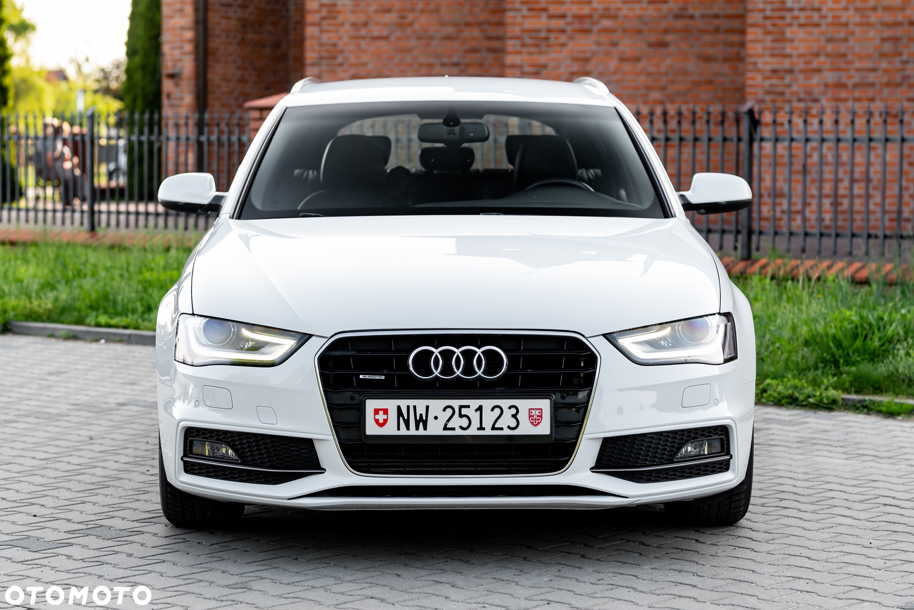 Audi A4 Avant 2.0 TFSI quattro S tronic S line Sportpaket - 13