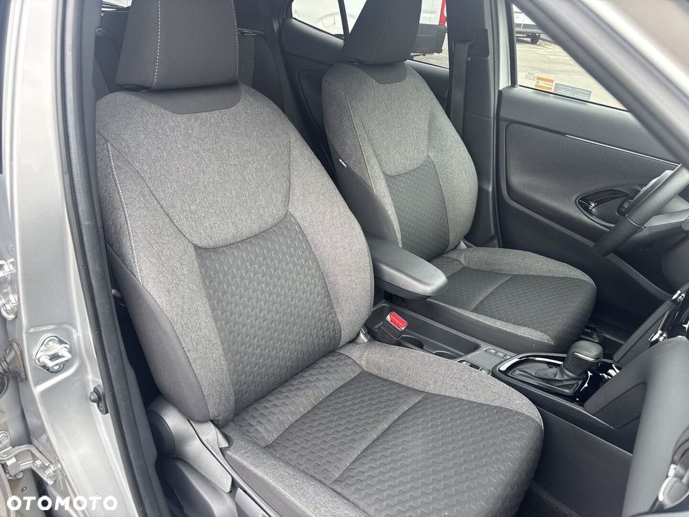 Toyota Yaris Cross Hybrid 1.5 Style - 13