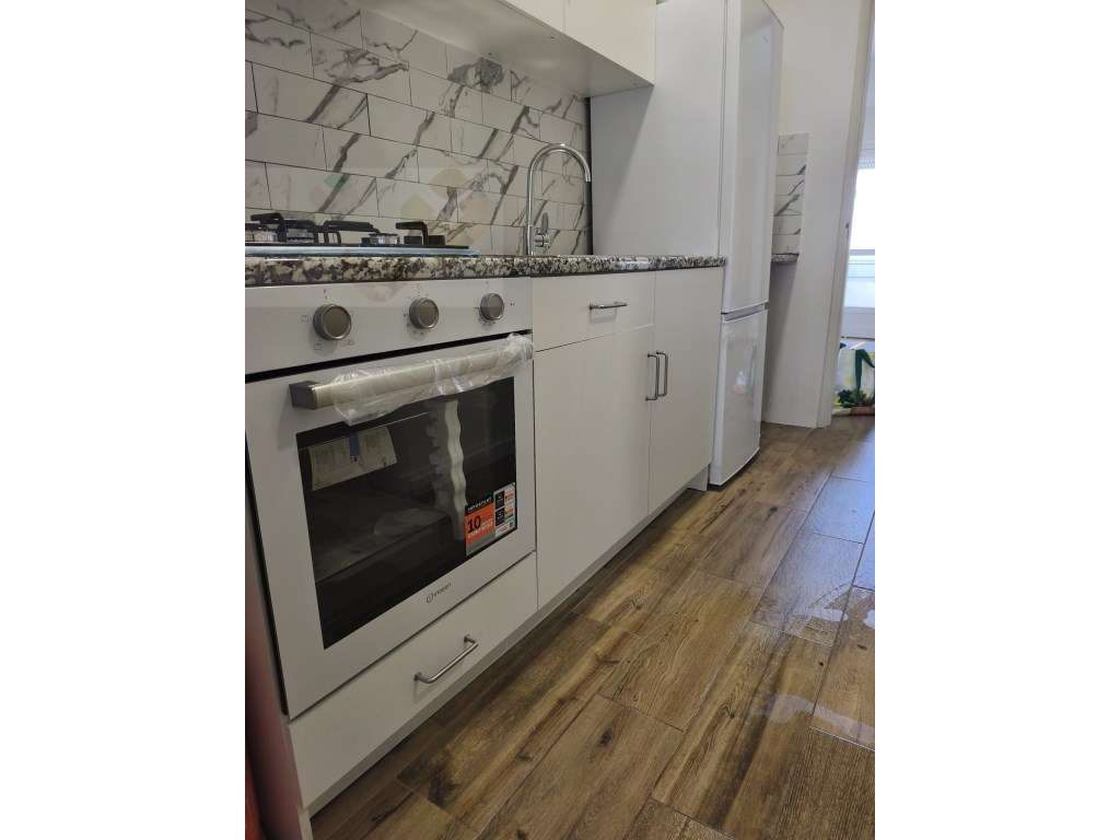Apartamento T1 Arrendamento Sintra - Grande imagem: 3/26
