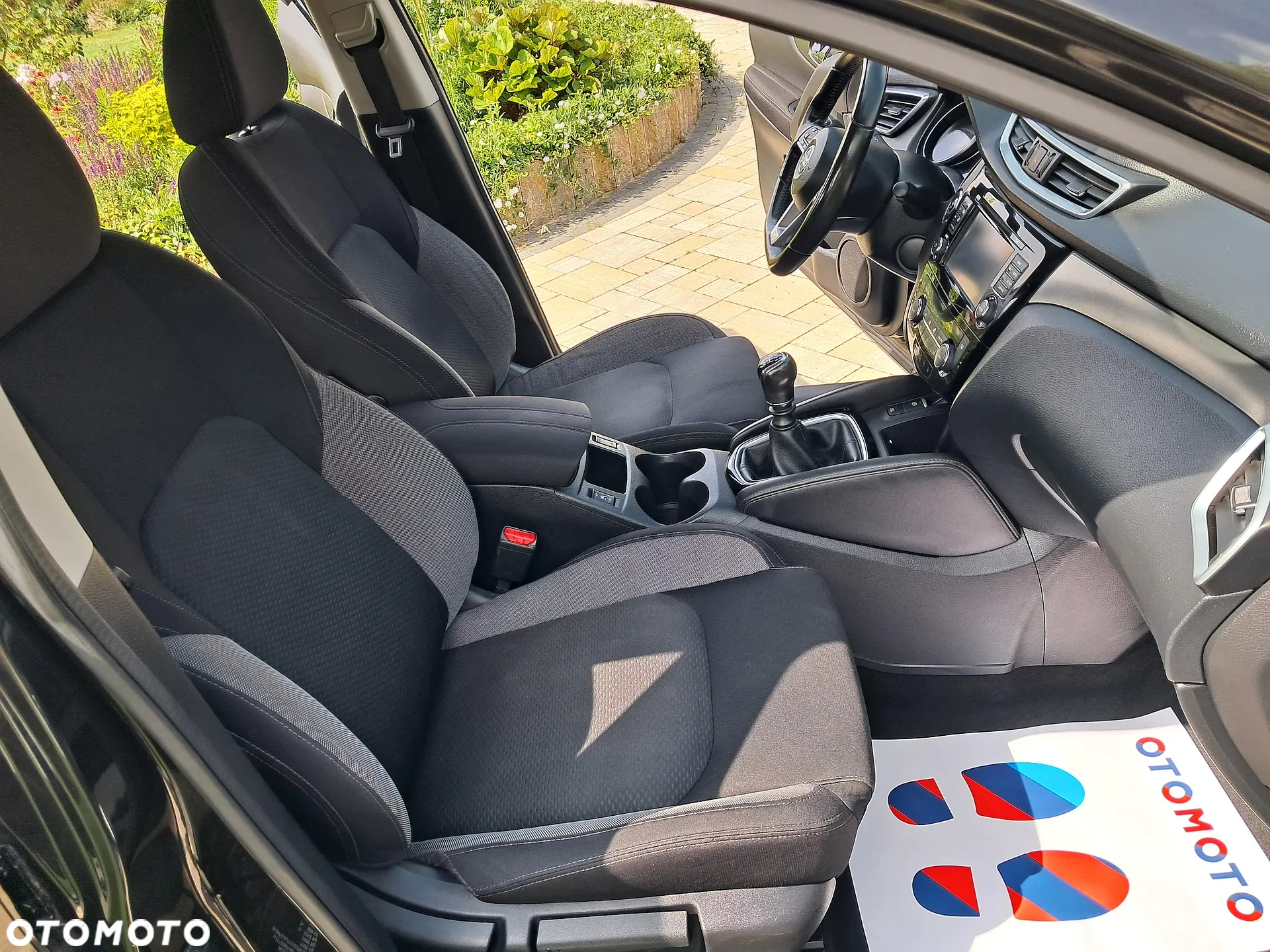 Nissan Qashqai - 12