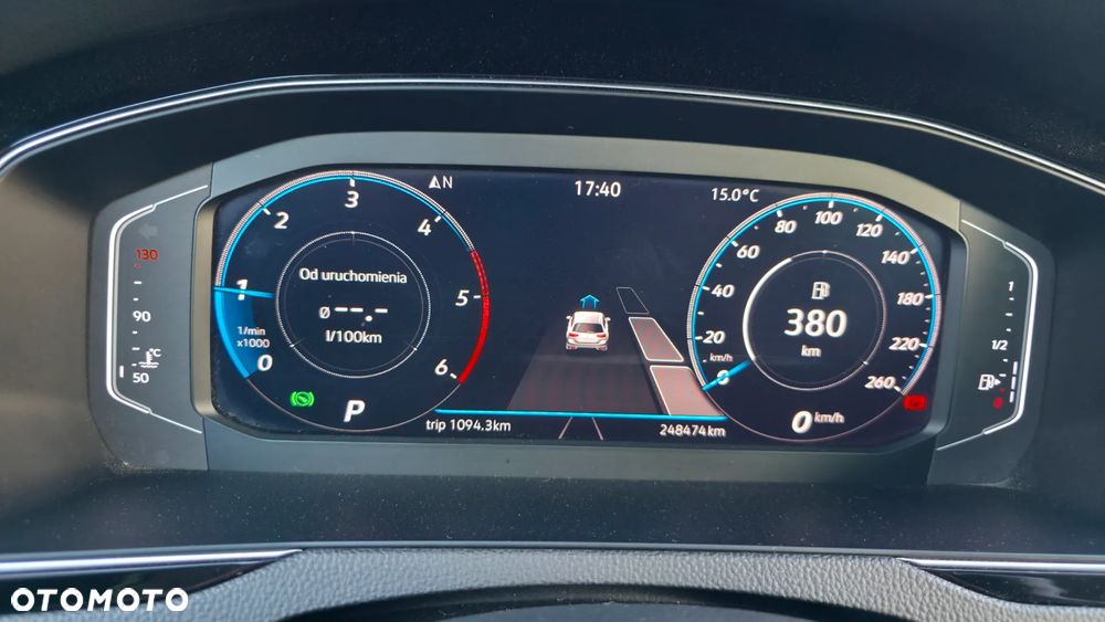 Volkswagen Passat 2.0 TDI SCR DSG Elegance - 41