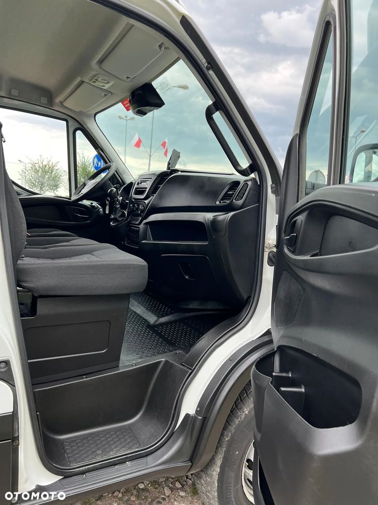 Iveco Kontener+Winda 70c18 - 11