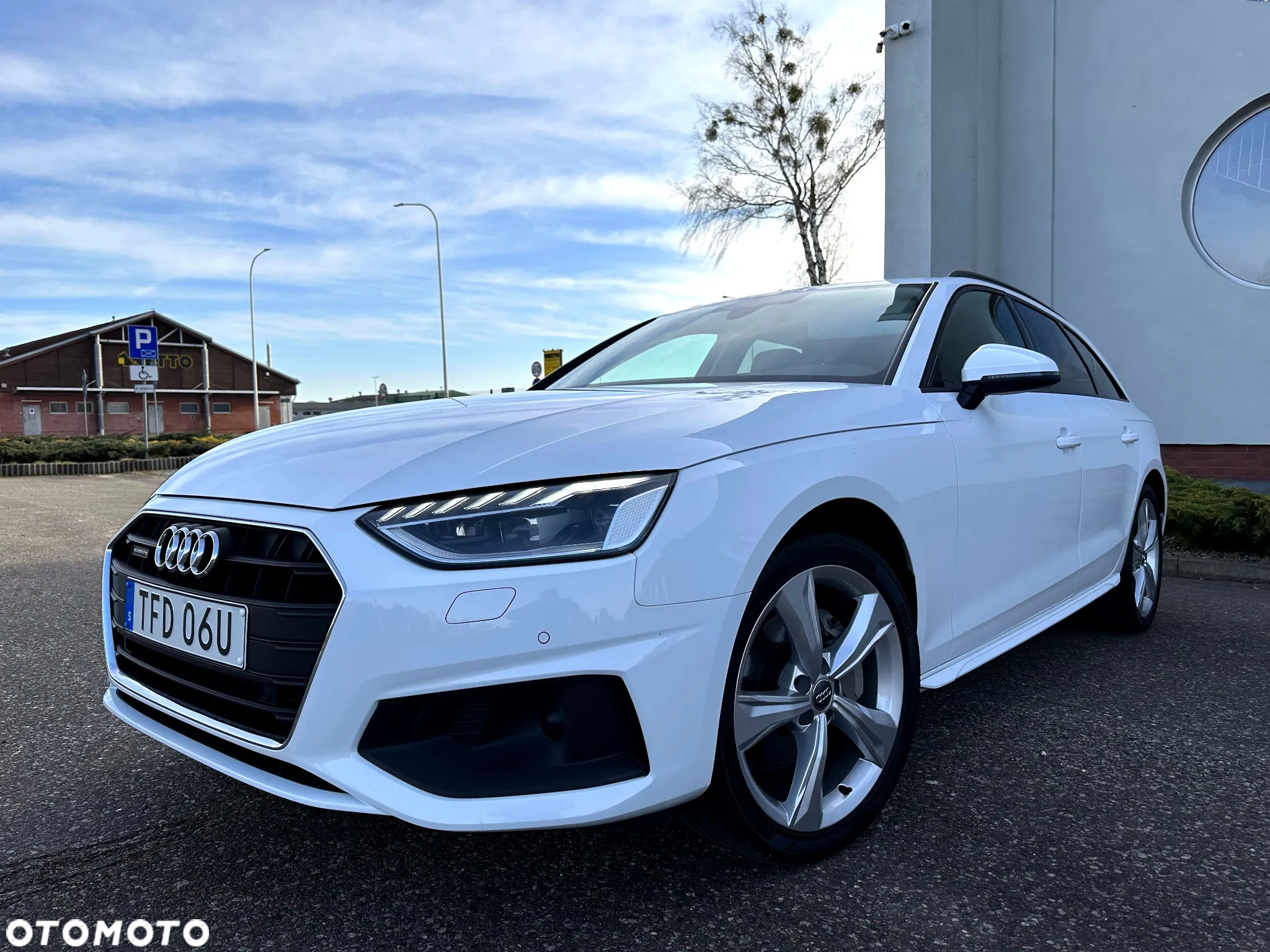 Audi A4 Avant 40 TDI quattro S tronic S line - 7