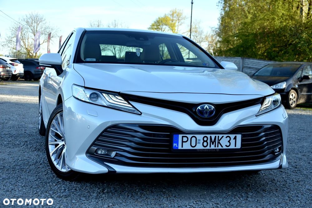 Toyota Camry 2.5 Hybrid Executive CVT - 14