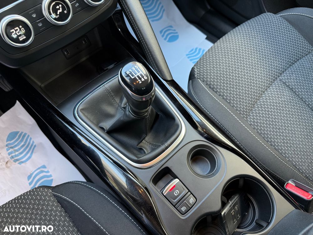 Renault Kadjar BLUE dCi 115 BUSINESS EDITION - 16