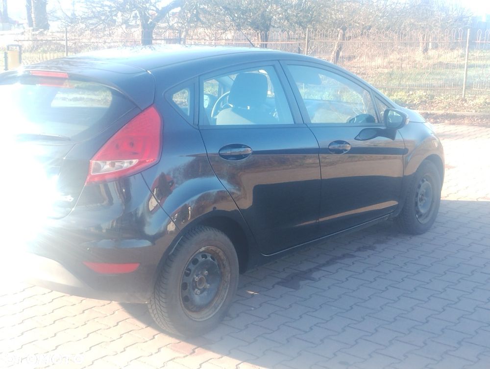 Ford Fiesta - 4