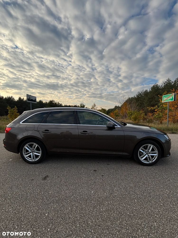 Audi A4 Avant 2.0 TDI Quattro S tronic - 4