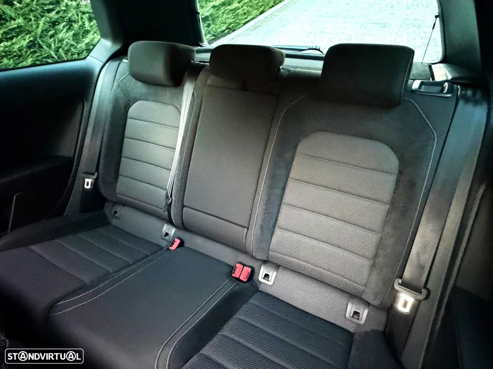 VW Golf R 2.0 TSI OPF 4Motion DSG - 22